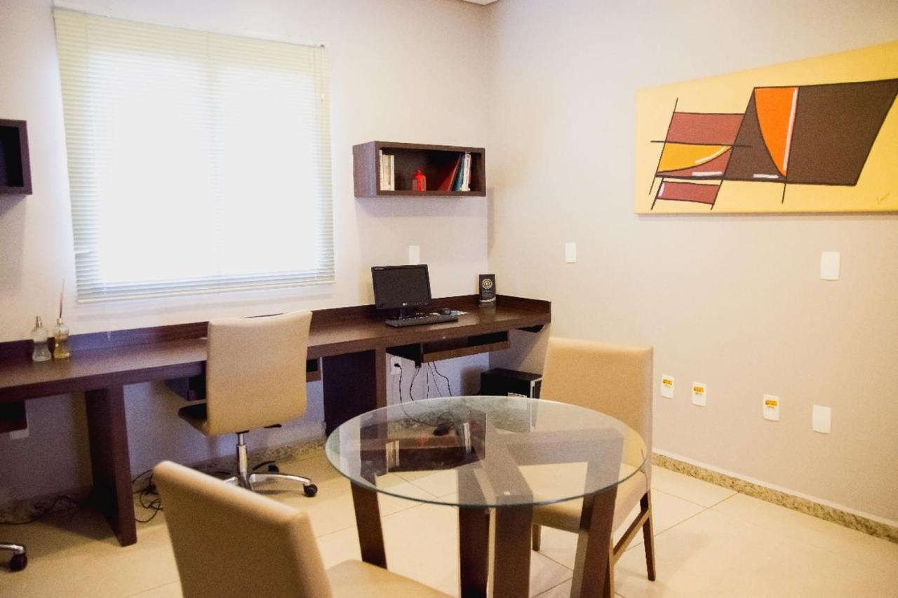 Class Hotel Varginha Varginha  Luaran gambar