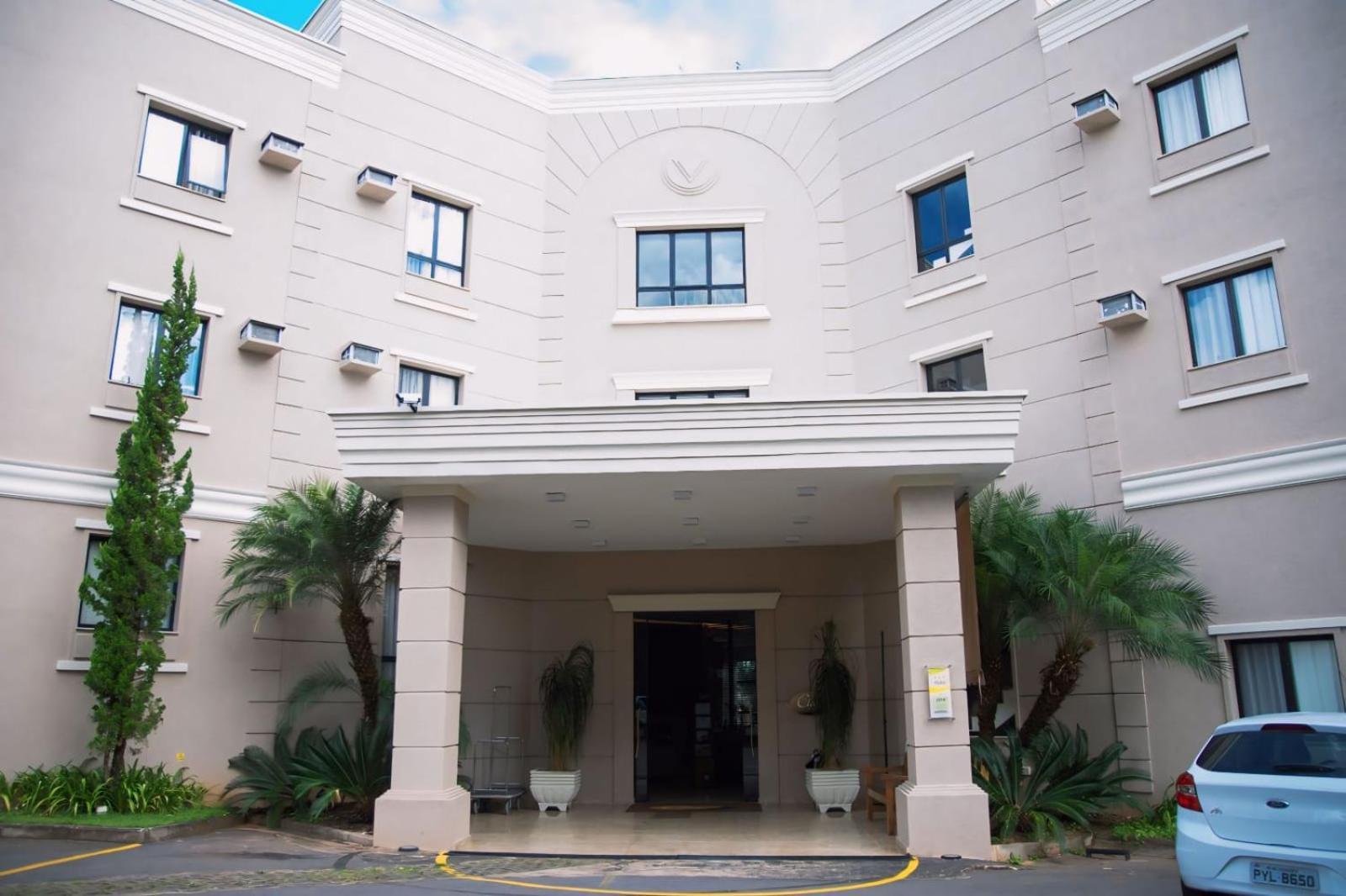 Class Hotel Varginha Varginha  Luaran gambar