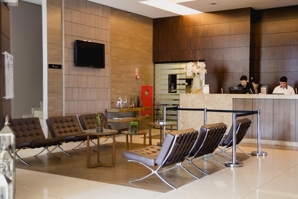 Class Hotel Varginha Varginha  Luaran gambar