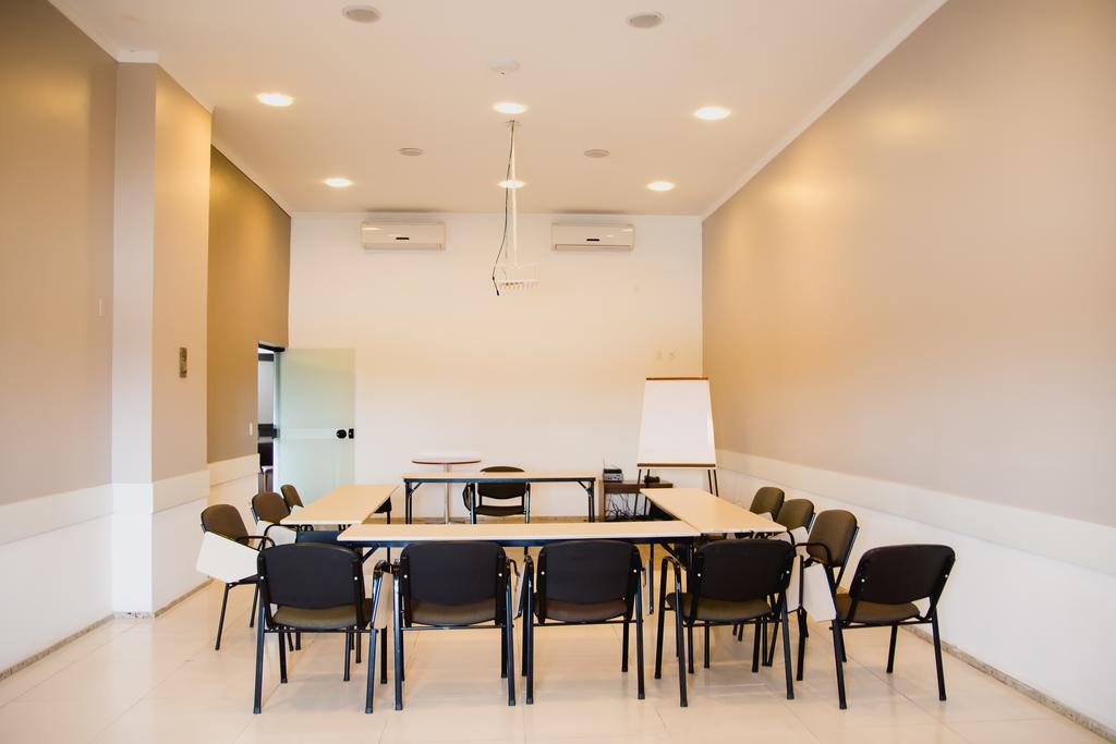 Class Hotel Varginha Varginha  Luaran gambar