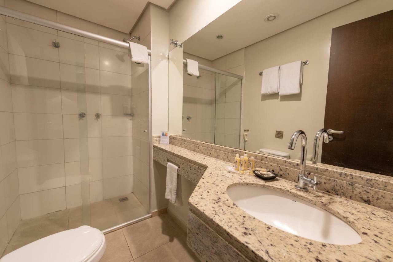 Class Hotel Varginha Varginha  Luaran gambar