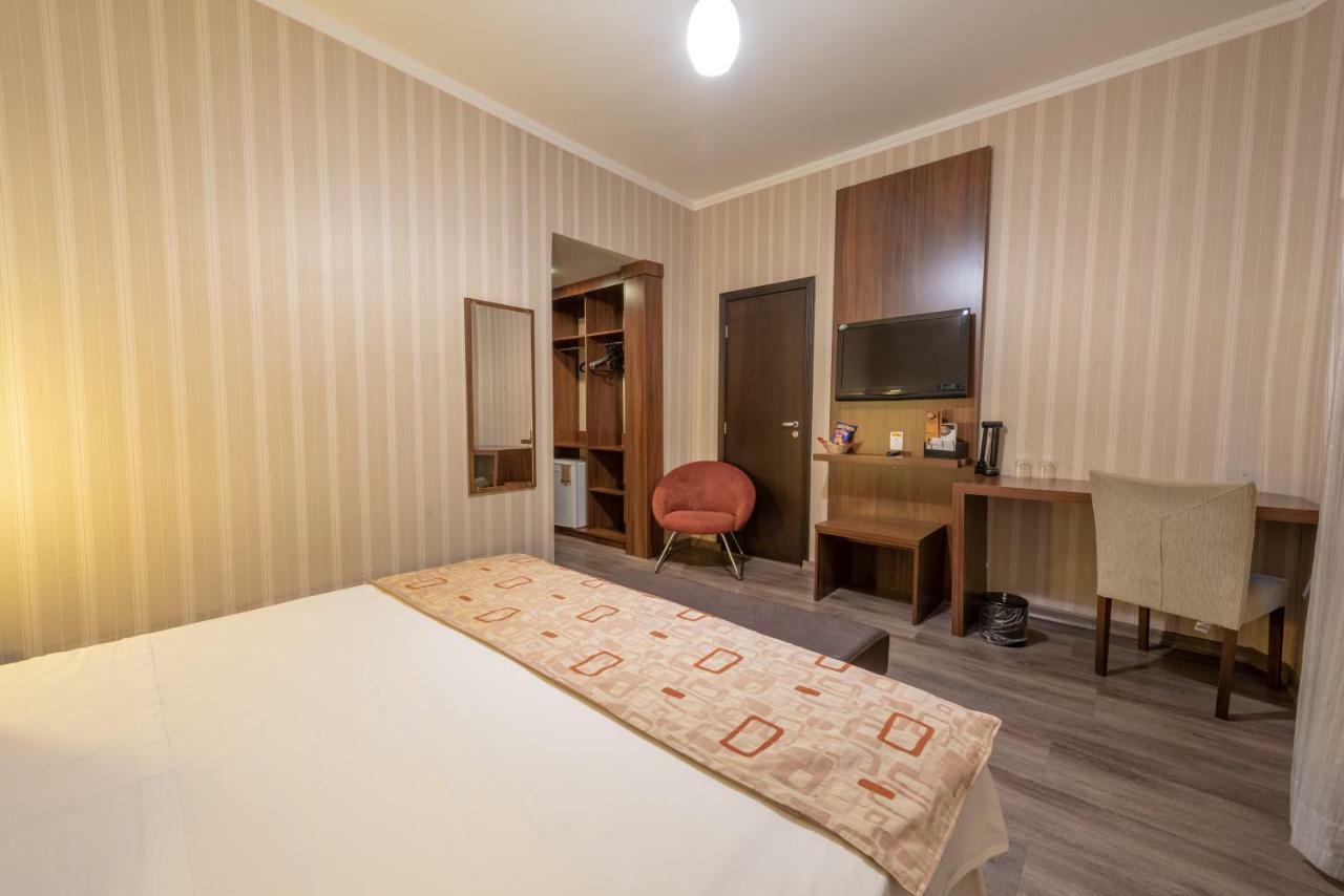 Class Hotel Varginha Varginha  Luaran gambar